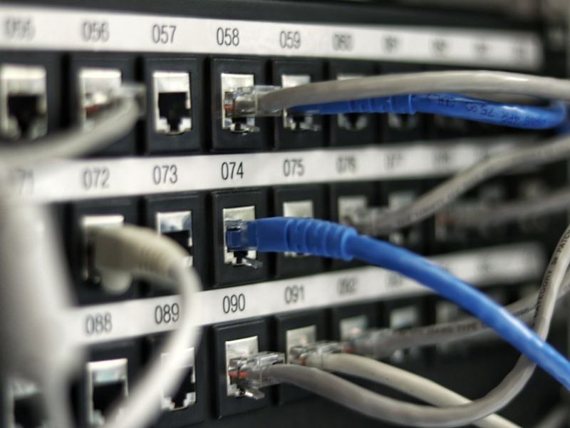Network server infrastructure representing the SmartVault backup platform